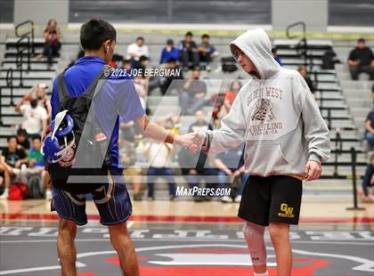 Thumbnail 1 in CIF-CS D4 Section Finals photogallery.