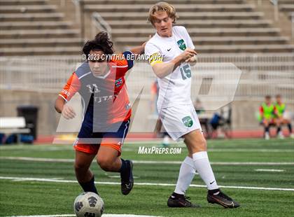Thumbnail 2 in Legend vs Doherty photogallery.