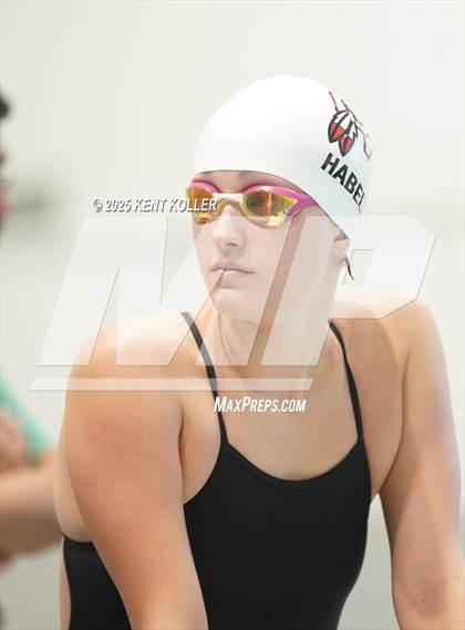 Thumbnail 3 in Chippewa Valley vs. St. Clair (Titan Relays) photogallery.
