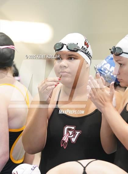 Thumbnail 3 in Chippewa Valley vs. St. Clair (Titan Relays) photogallery.