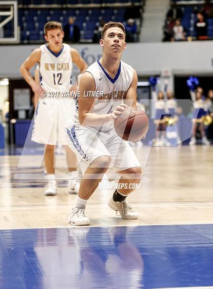 Thumbnail 1 in Newport Central Catholic vs. Paris photogallery.
