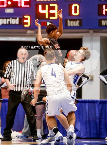 Thumbnail 1 in Newport Central Catholic vs. Paris photogallery.