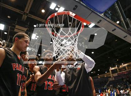 Thumbnail 1 in Newport Central Catholic vs. Paris photogallery.