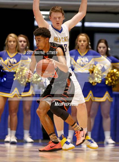 Thumbnail 2 in Newport Central Catholic vs. Paris photogallery.