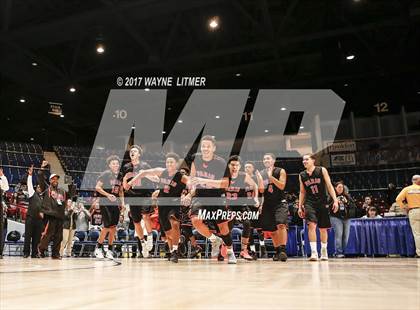Thumbnail 1 in Newport Central Catholic vs. Paris photogallery.