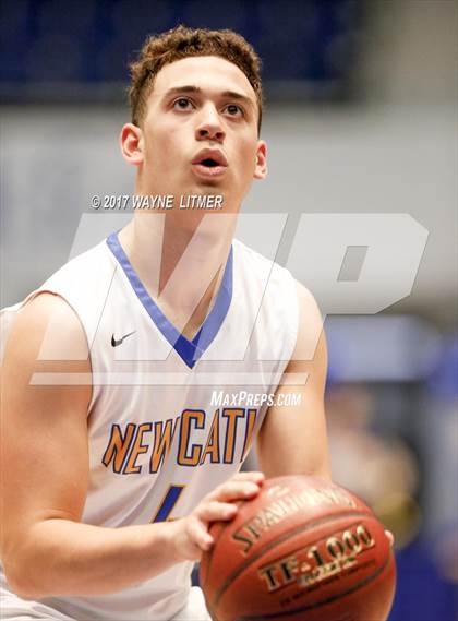 Thumbnail 2 in Newport Central Catholic vs. Paris photogallery.