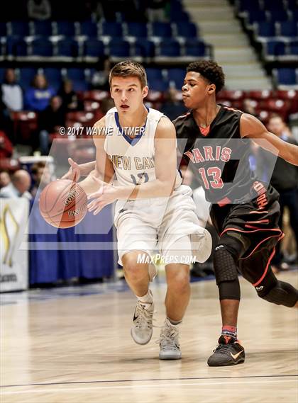Thumbnail 3 in Newport Central Catholic vs. Paris photogallery.
