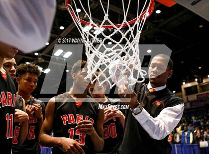 Thumbnail 2 in Newport Central Catholic vs. Paris photogallery.