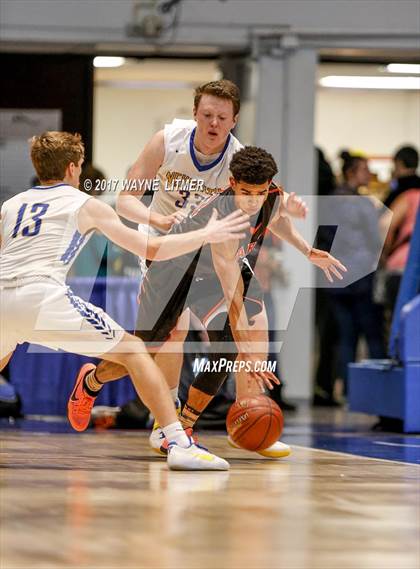 Thumbnail 1 in Newport Central Catholic vs. Paris photogallery.