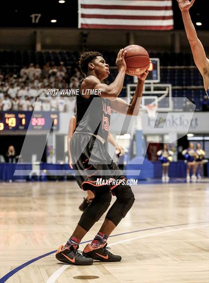 Thumbnail 1 in Newport Central Catholic vs. Paris photogallery.