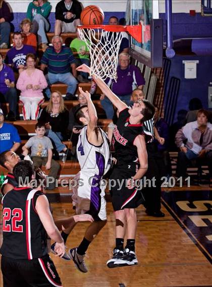 Thumbnail 3 in Sevier County vs Cherokee (D2-AAA playoff) photogallery.