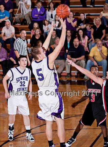Thumbnail 2 in Sevier County vs Cherokee (D2-AAA playoff) photogallery.