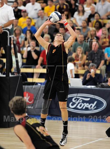 Thumbnail 1 in Esperanza vs Santa Barbara (CIF SS D2 Final) photogallery.