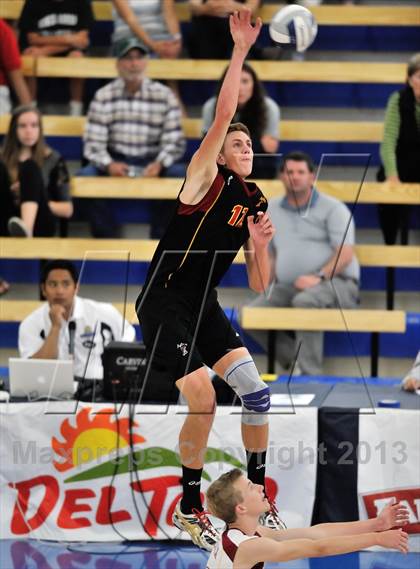 Thumbnail 1 in Esperanza vs Santa Barbara (CIF SS D2 Final) photogallery.