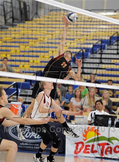 Thumbnail 2 in Esperanza vs Santa Barbara (CIF SS D2 Final) photogallery.