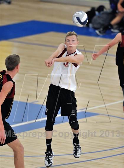 Thumbnail 1 in Esperanza vs Santa Barbara (CIF SS D2 Final) photogallery.