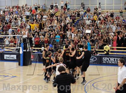 Thumbnail 3 in Esperanza vs Santa Barbara (CIF SS D2 Final) photogallery.