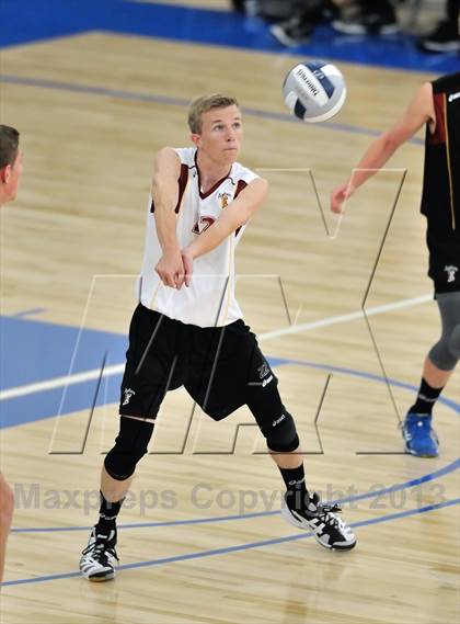 Thumbnail 3 in Esperanza vs Santa Barbara (CIF SS D2 Final) photogallery.