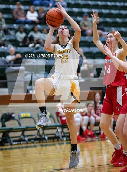Thumbnail 3 in Deweyville vs Liberty photogallery.