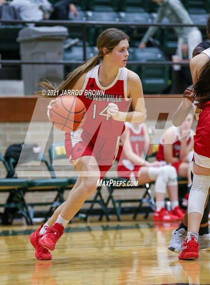 Thumbnail 3 in Deweyville vs Liberty photogallery.