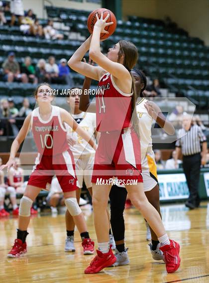 Thumbnail 3 in Deweyville vs Liberty photogallery.