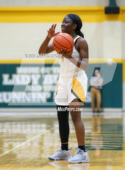 Thumbnail 1 in Deweyville vs Liberty photogallery.