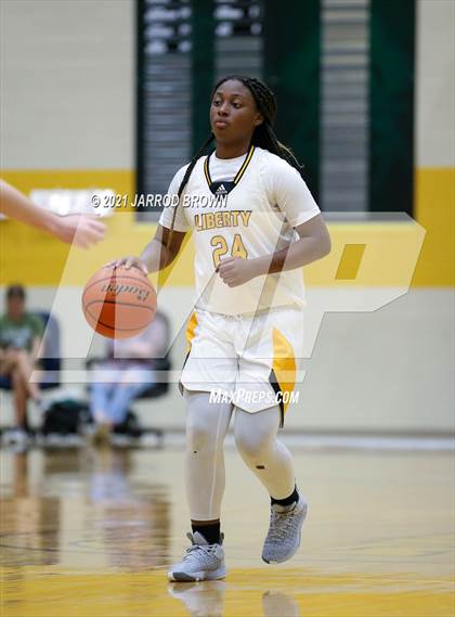 Thumbnail 1 in Deweyville vs Liberty photogallery.