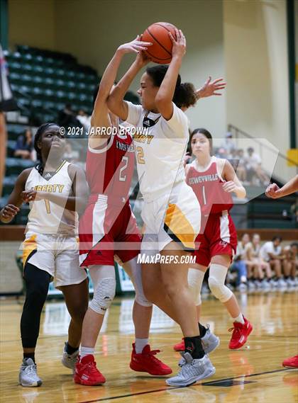 Thumbnail 2 in Deweyville vs Liberty photogallery.