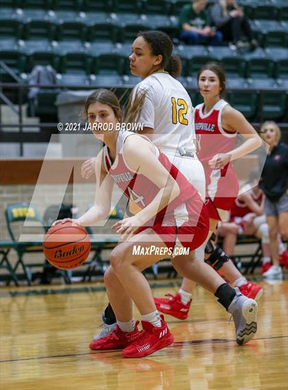 Thumbnail 3 in Deweyville vs Liberty photogallery.