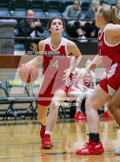 Thumbnail 3 in Deweyville vs Liberty photogallery.