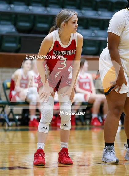 Thumbnail 2 in Deweyville vs Liberty photogallery.