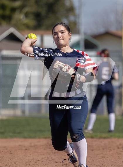 Thumbnail 3 in Beyer vs. Sonora (Bill Evans Memorial) photogallery.