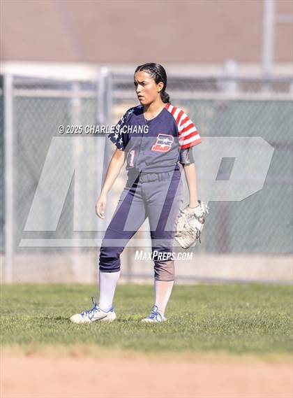 Thumbnail 3 in Beyer vs. Sonora (Bill Evans Memorial) photogallery.