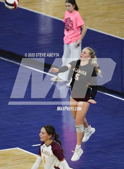 Thumbnail 3 in Alamosa vs. Village (CHSAA 3A Third Round) photogallery.