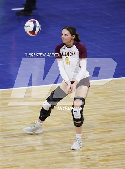 Thumbnail 1 in Alamosa vs. Village (CHSAA 3A Third Round) photogallery.