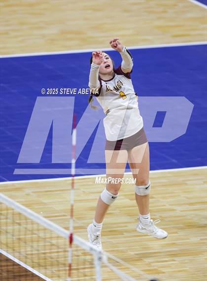 Thumbnail 3 in Alamosa vs. Village (CHSAA 3A Third Round) photogallery.