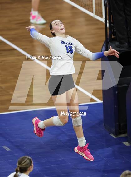 Thumbnail 2 in Alamosa vs. Village (CHSAA 3A Third Round) photogallery.