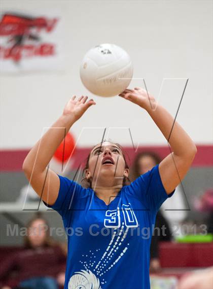 Thumbnail 1 in Warwick Veterans @ Cranston West photogallery.