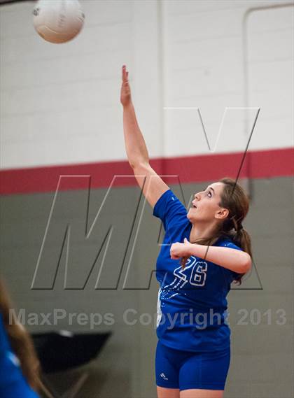 Thumbnail 2 in Warwick Veterans @ Cranston West photogallery.