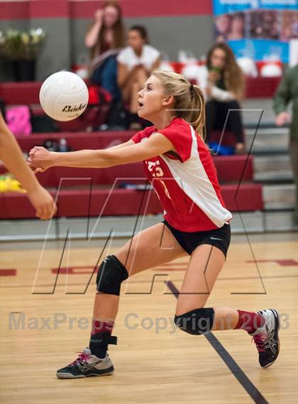 Thumbnail 2 in Warwick Veterans @ Cranston West photogallery.