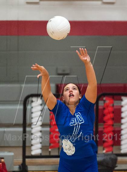 Thumbnail 1 in Warwick Veterans @ Cranston West photogallery.
