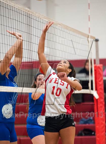 Thumbnail 3 in Warwick Veterans @ Cranston West photogallery.