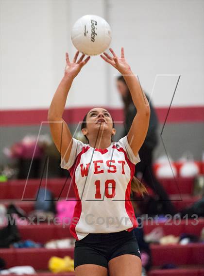 Thumbnail 2 in Warwick Veterans @ Cranston West photogallery.
