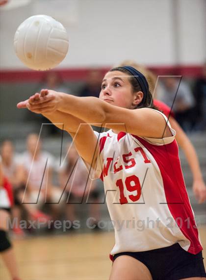 Thumbnail 2 in Warwick Veterans @ Cranston West photogallery.