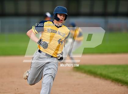 Thumbnail 2 in Lincoln-Way East @ Neuqua Valley photogallery.