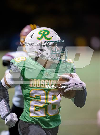 Thumbnail 1 in Roosevelt vs Capital (WIAA 3A Playoff Round 1) photogallery.