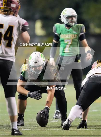 Thumbnail 3 in Roosevelt vs Capital (WIAA 3A Playoff Round 1) photogallery.