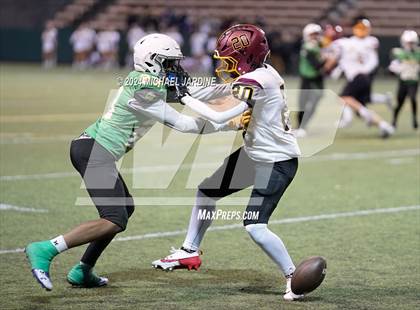 Thumbnail 2 in Roosevelt vs Capital (WIAA 3A Playoff Round 1) photogallery.