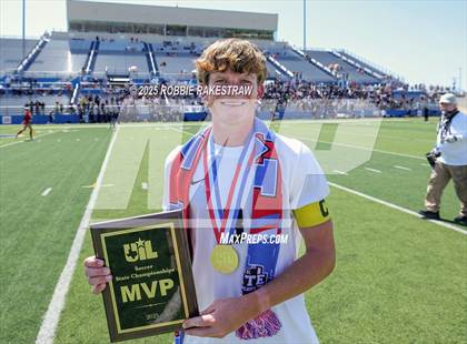 Thumbnail 1 in Vandegrift vs. Mesquite (UIL 6A Soccer Division II Final Medal Ceremony) photogallery.