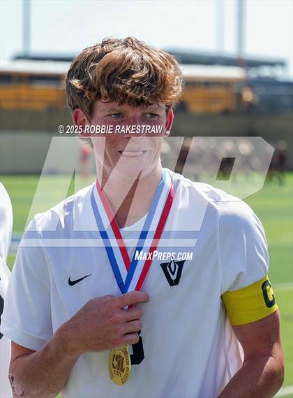 Thumbnail 1 in Vandegrift vs. Mesquite (UIL 6A Soccer Division II Final Medal Ceremony) photogallery.
